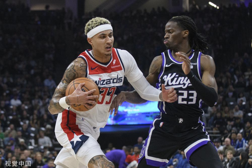 他的年轻意 他的年轻意