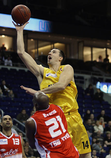 不只是光环 不只是光环